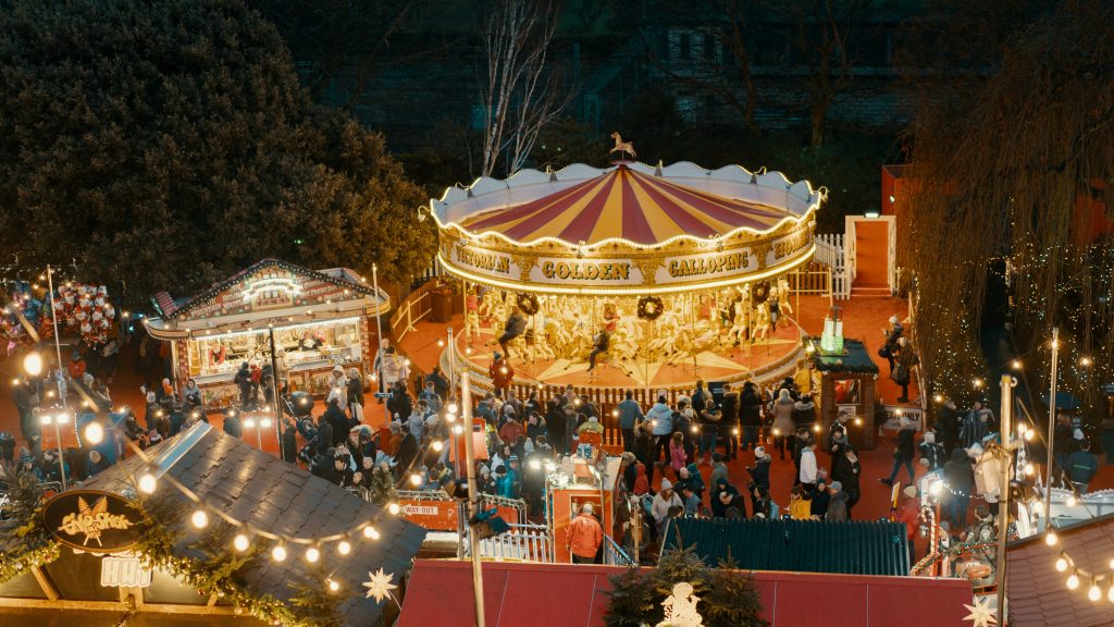 Christmas market in Scotland - Hogmanay in Edinburgh