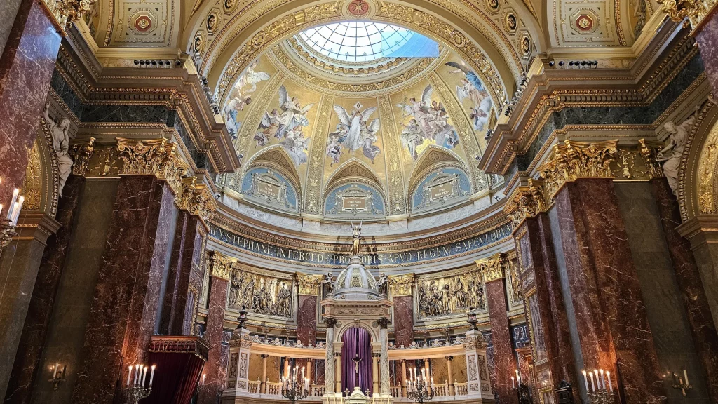 Saint Stephen's Basilica - Budapest