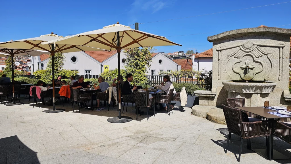 T&C Restaurant at WOW Porto