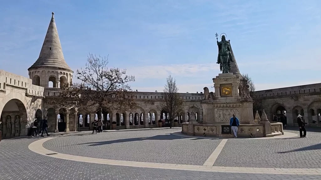 King Saint Stephen - Fisherman's Bastion - Budapest