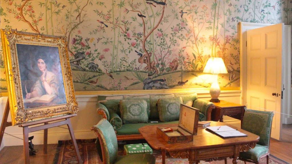 Hand painted wallpaper at Chatsworth House Derbyshire