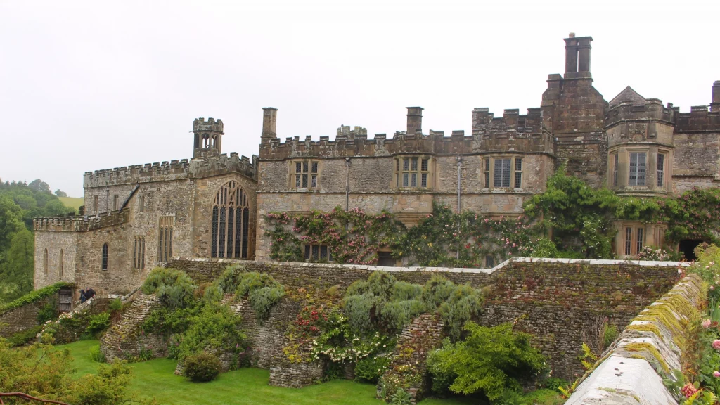 Haddon Hall Derbyshire In anwser to the question Is Derbyshire worth visiting