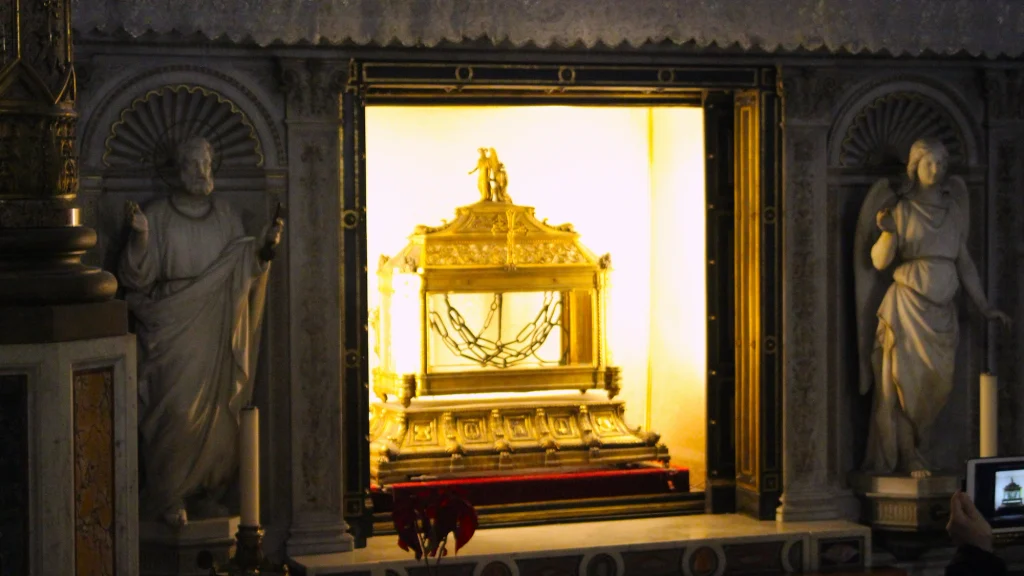 St Peter's Chains - San Pietro in Vincoli - one of the best churches in Rome