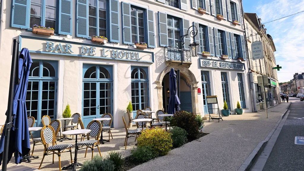 Boutique hotel in Burgundy - Hotel de la Poste Avallon an example of my definition of a boutique hotel