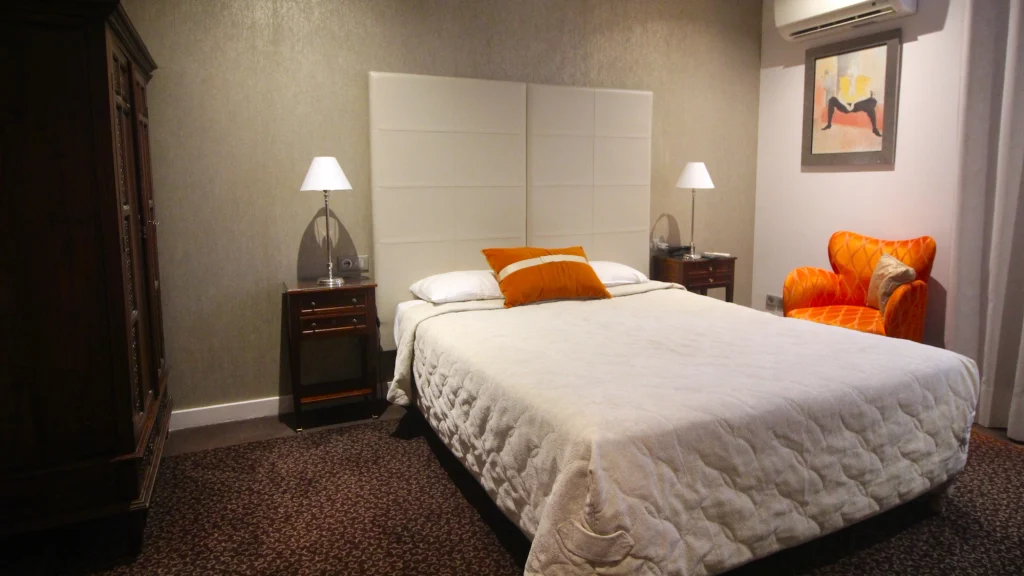 Grand Hôtel des Terreaux comfort room- 4-star hotel in Lyon, France